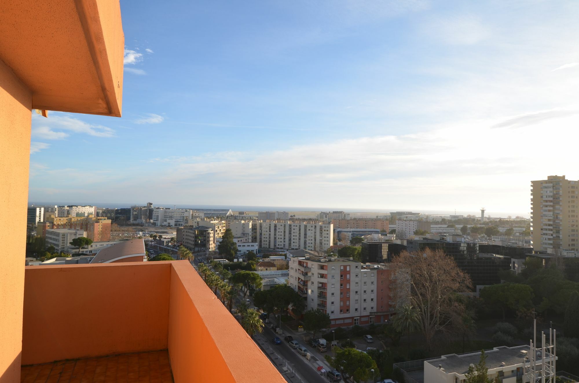 Appartement Rooftop 8 Personnes Grande Terrasse Avec Parking Quartier Aeroport Nice Exterior photo