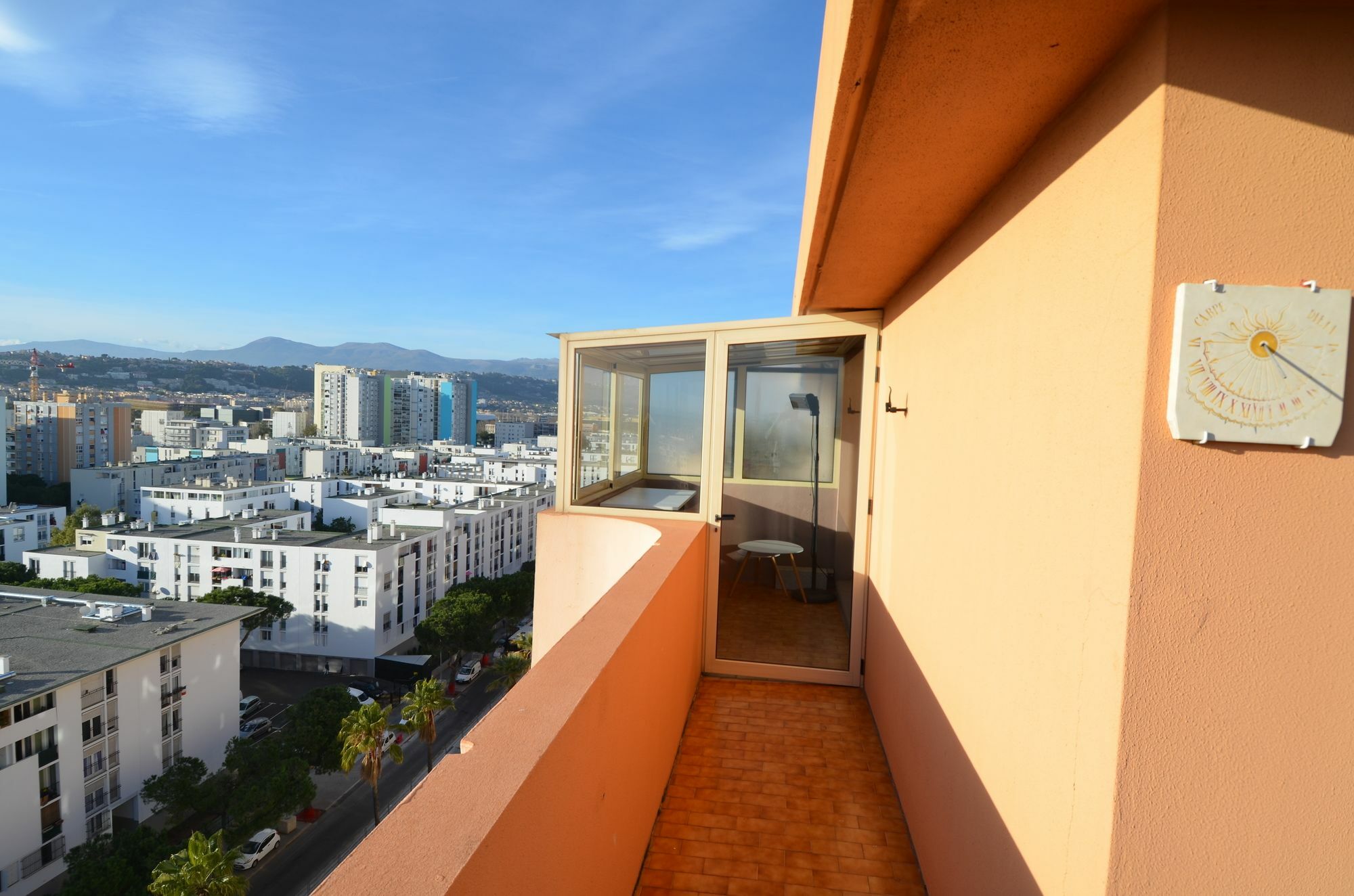 Appartement Rooftop 8 Personnes Grande Terrasse Avec Parking Quartier Aeroport Nice Exterior photo