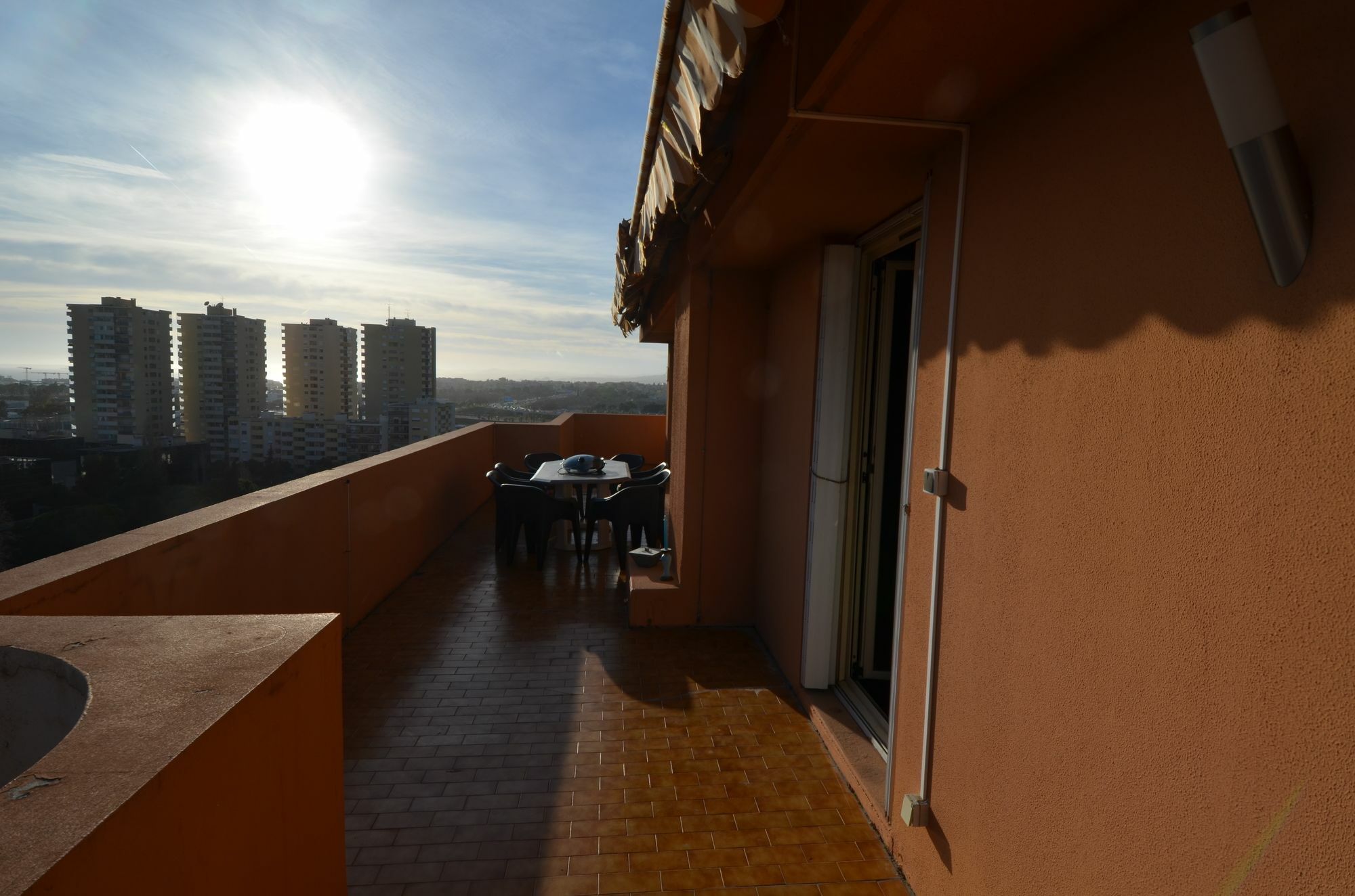 Appartement Rooftop 8 Personnes Grande Terrasse Avec Parking Quartier Aeroport Nice Exterior photo