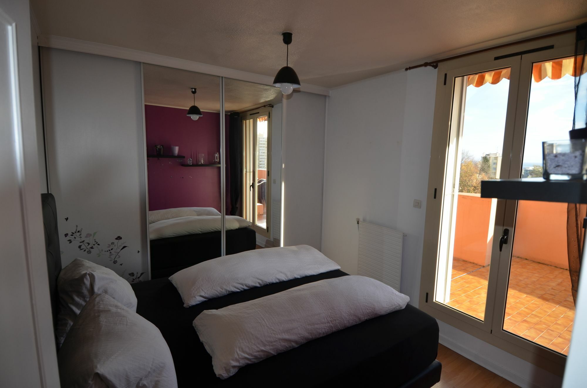 Appartement Rooftop 8 Personnes Grande Terrasse Avec Parking Quartier Aeroport Nice Exterior photo